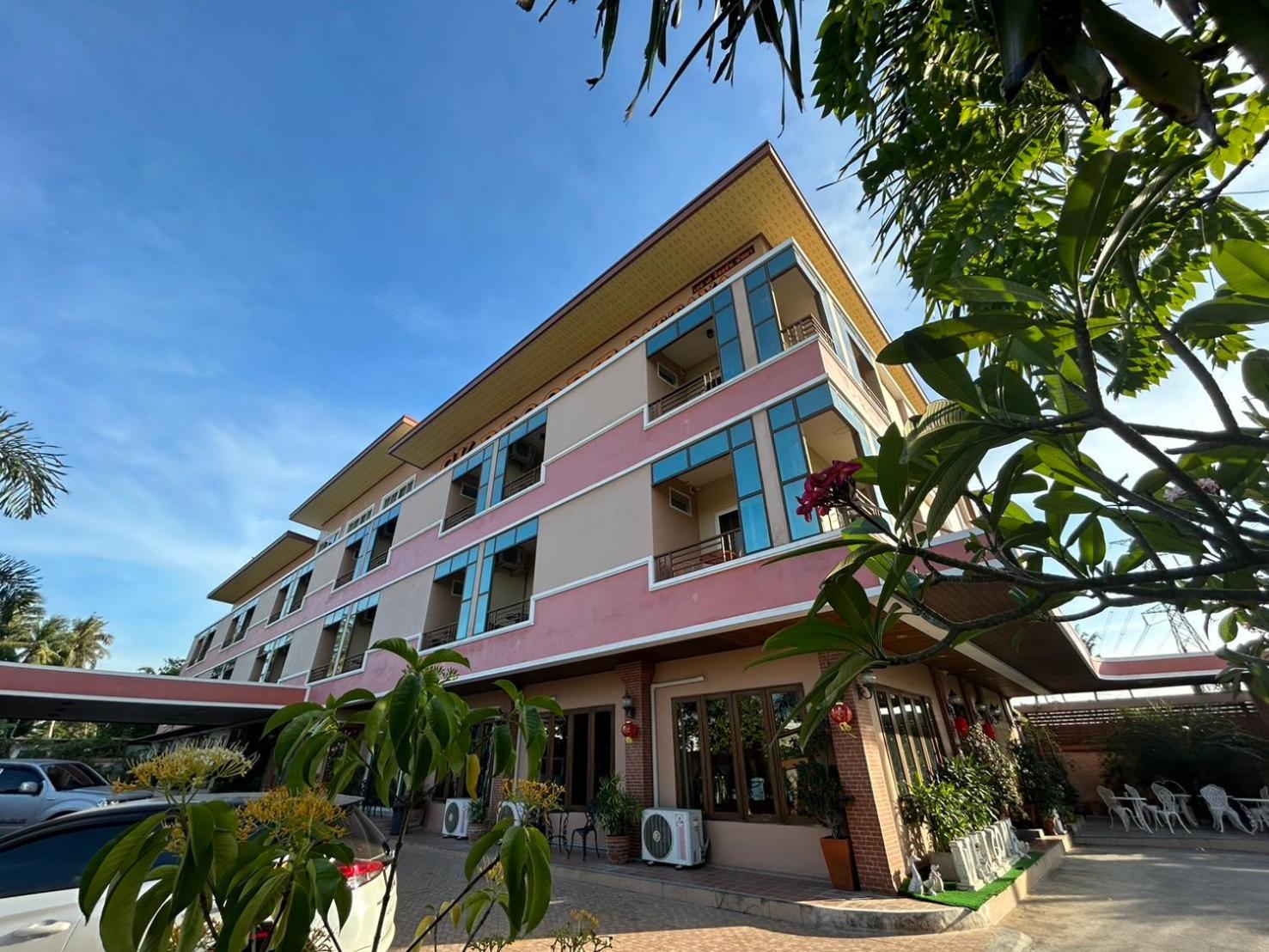 Sk Resort Pattaya Bang Lamung Exterior photo